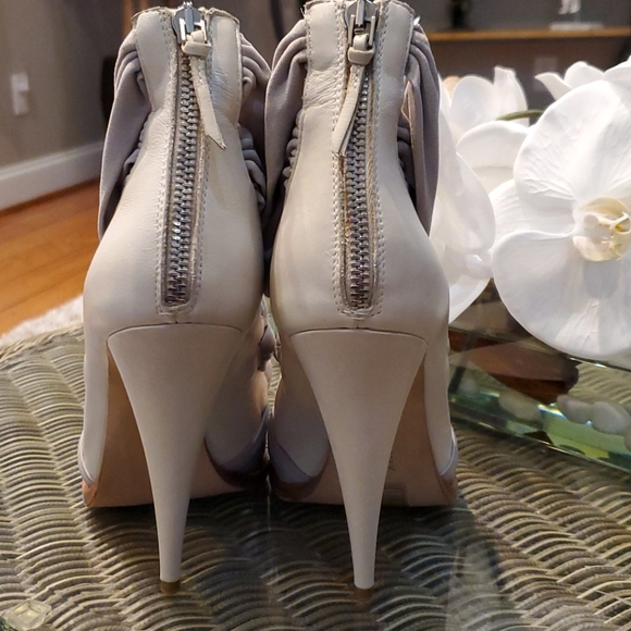 Givenchy heels - Picture 6 of 7